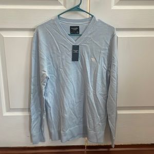 Abercrombie and Fitch v neck